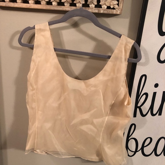 Albert Nipon top, beaded embellishment - Picture 4 of 4